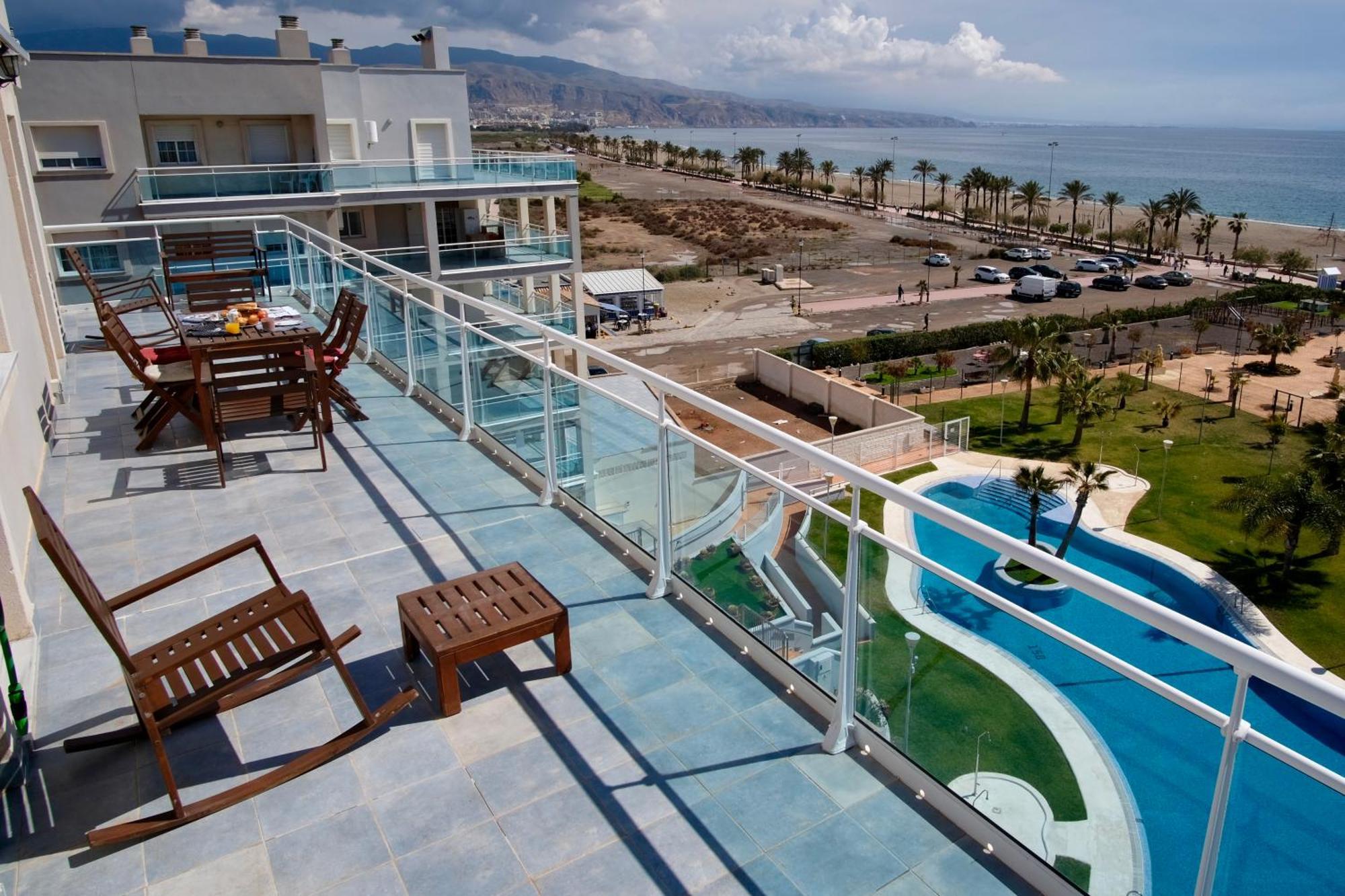 Seafront Penthouse Almeria روكيتاس ذي مار المظهر الخارجي الصورة